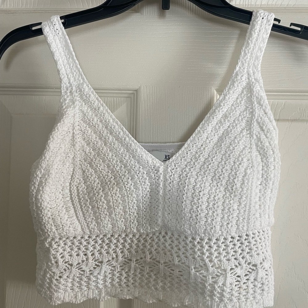 Hollister Cream Crochet Knit‎ Top